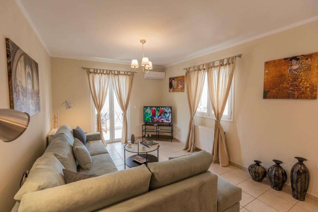 Elena'S Apartment 4 อาร์กอสโตลี ภายนอก รูปภาพ