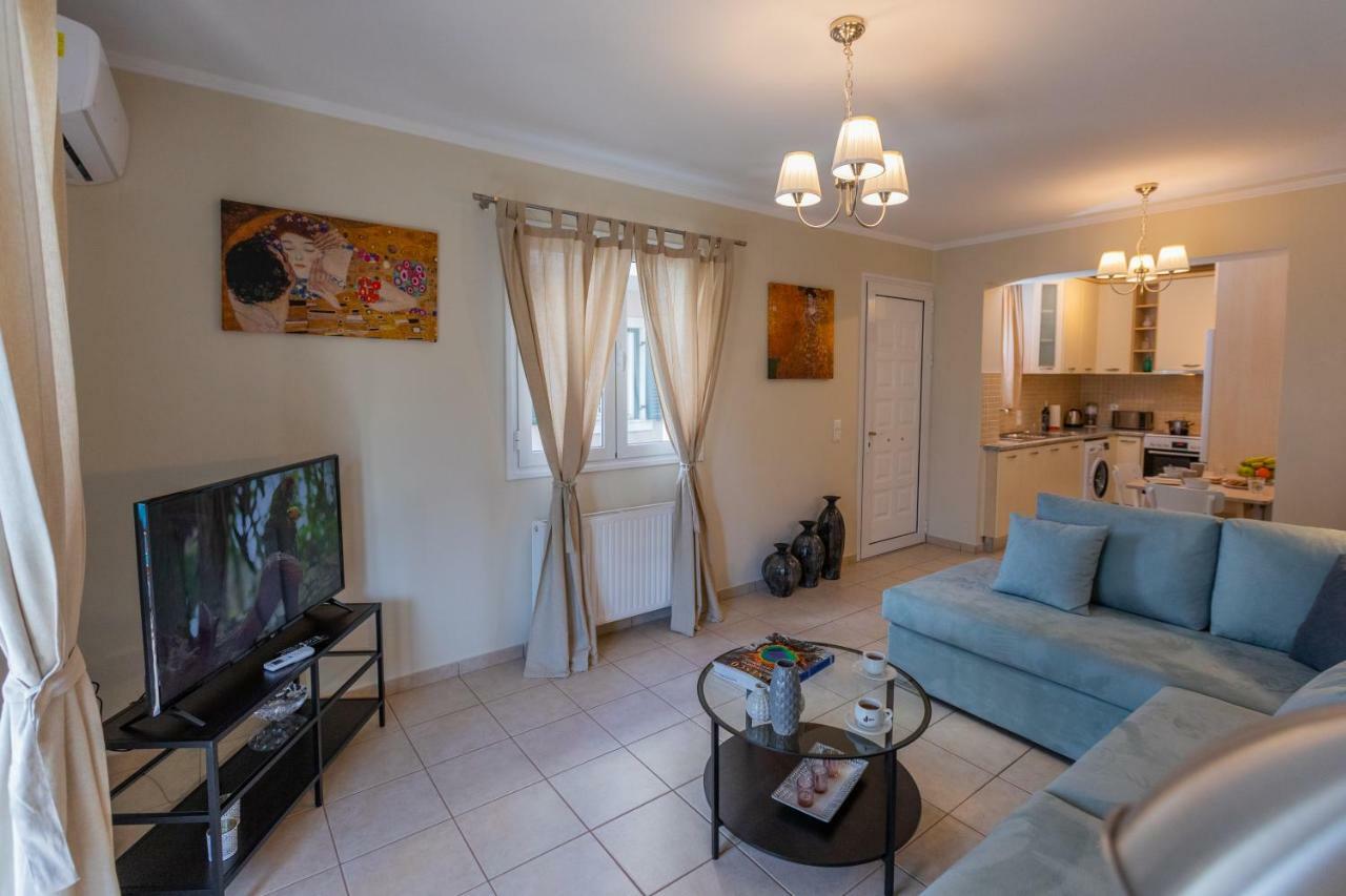 Elena'S Apartment 4 อาร์กอสโตลี ภายนอก รูปภาพ